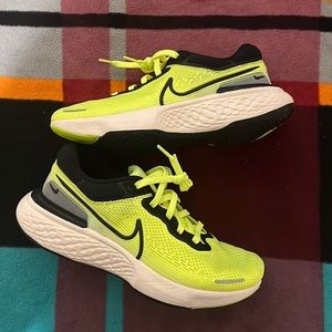 Men’s Nike zoomX invincible run running sneakers